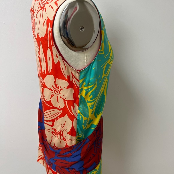 Diane Von Furstenberg Silk tropical summer top - Picture 3 of 7